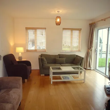 度假居 Glor Na Farriage Holiday Homes 瓦伦西亚岛